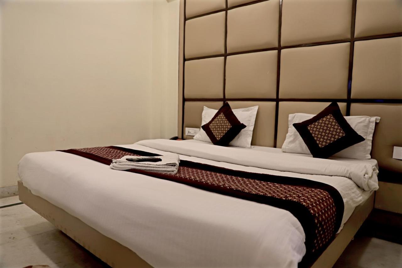 Hotel Klick International At "5 Min Walking " From New Delhi Railway Station Zewnętrze zdjęcie