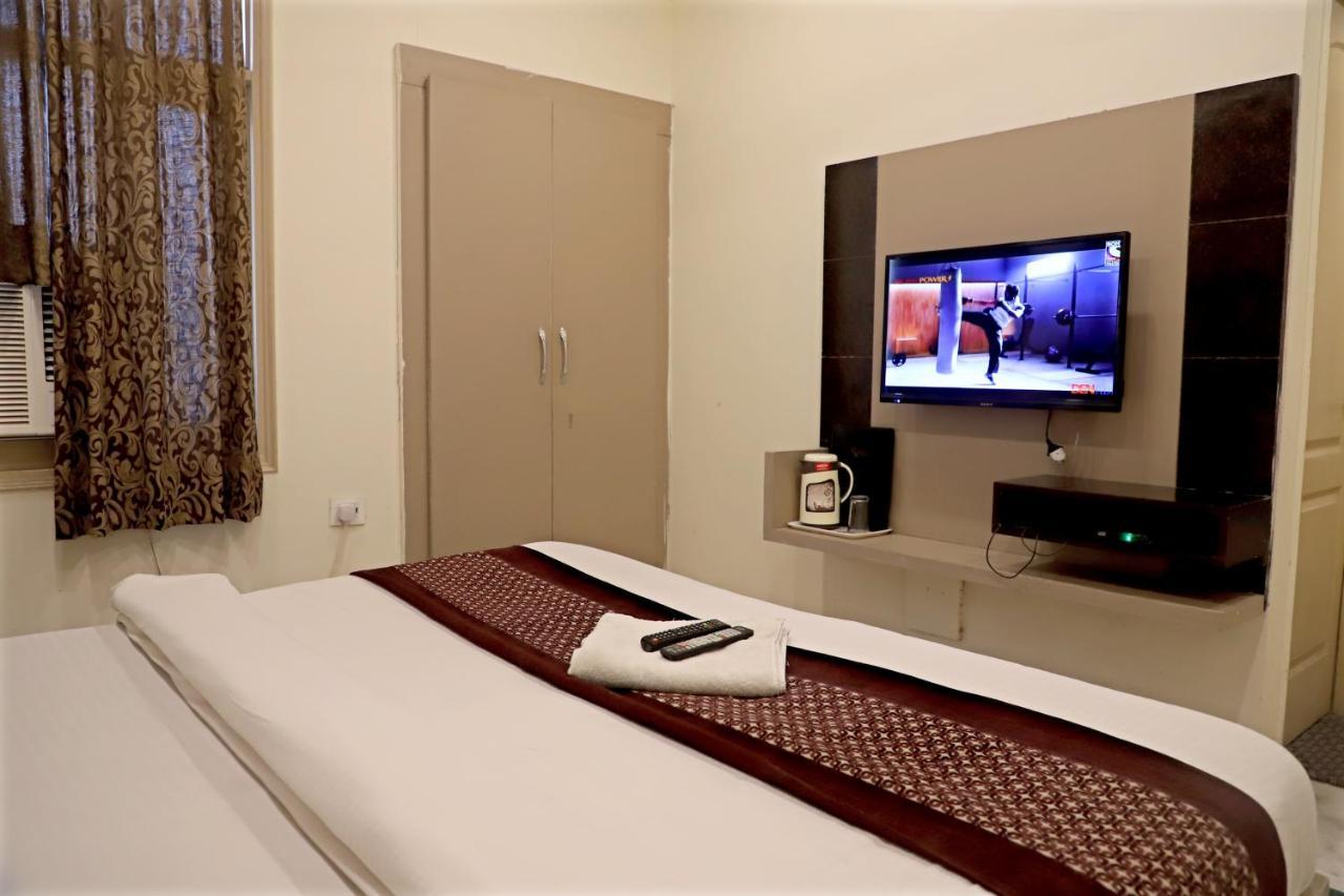 Hotel Klick International At "5 Min Walking " From New Delhi Railway Station Zewnętrze zdjęcie